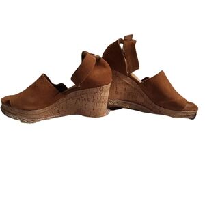 Dolce Vita Brown Suede Wedge Mules
